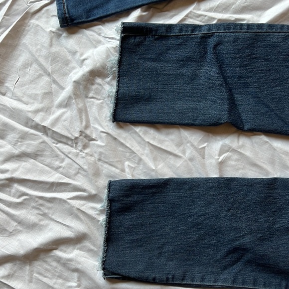 Democracy jeans unfinished bottom and technology - Picture 4 of 6